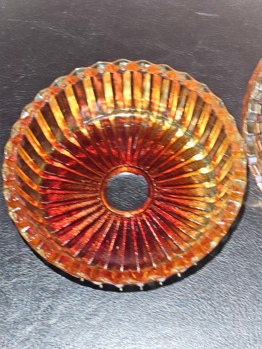 Vintage Jeanette Glass Amberina Powder or Trinket Dish featuring Swan Lid - Picture 8 of 14